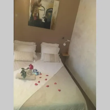 O Zen Maison 3*spa Privatif De 1/4adulte +2enfant Casa de Férias Frontignan